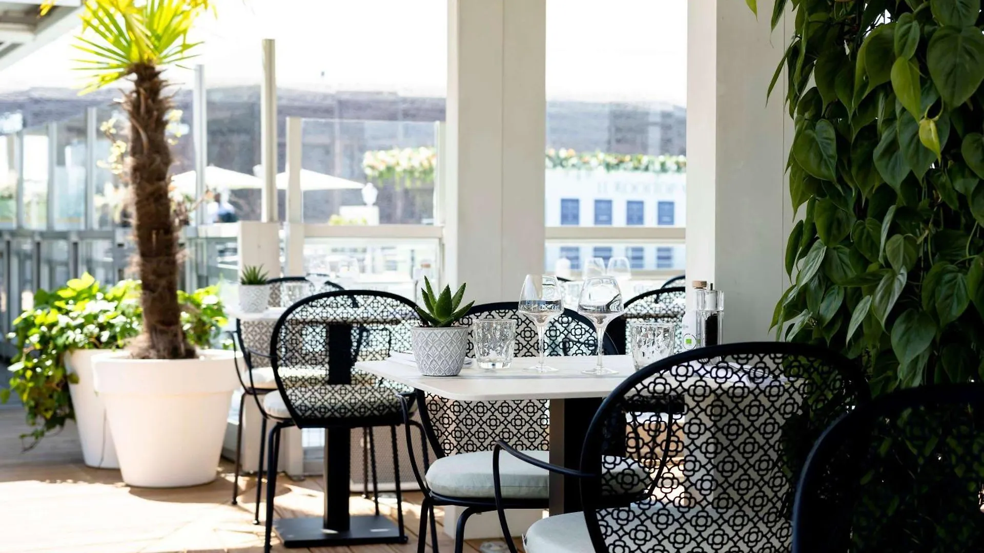 Molitor Hotel & Spa Paris - Mgallery Collection 5*,