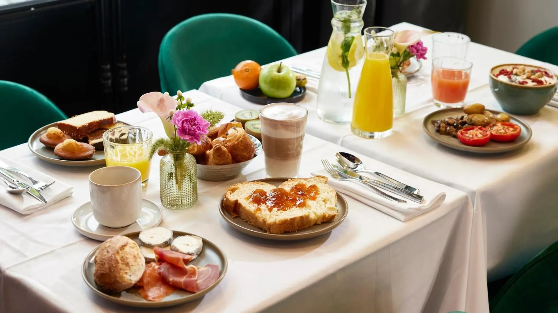 Molitor Hotel & Spa Paris - Mgallery Collection